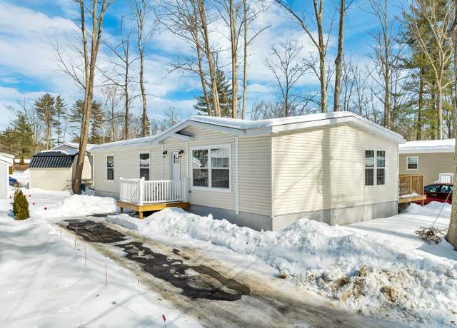 Property at 524 Canterbury Dr, Exeter, NH 03833, 3 beds, 2 baths