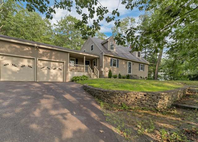 Property at 76 N Lowell Rd, Windham, NH 03087, 3 beds, 1.5 baths