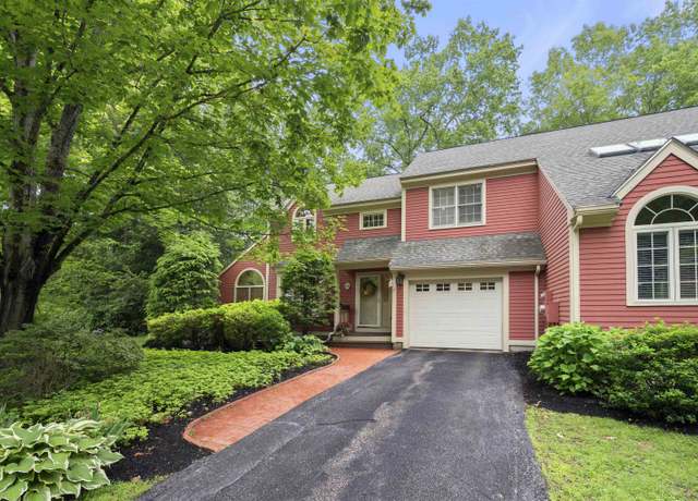 Property at 60 Peninsula Dr, Stratham, NH 03885, 2 beds, 2.5 baths