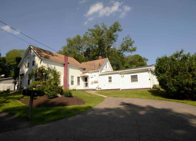 Property at 40 Western Ave, Milton, NH 03852, 4 beds, 25 baths