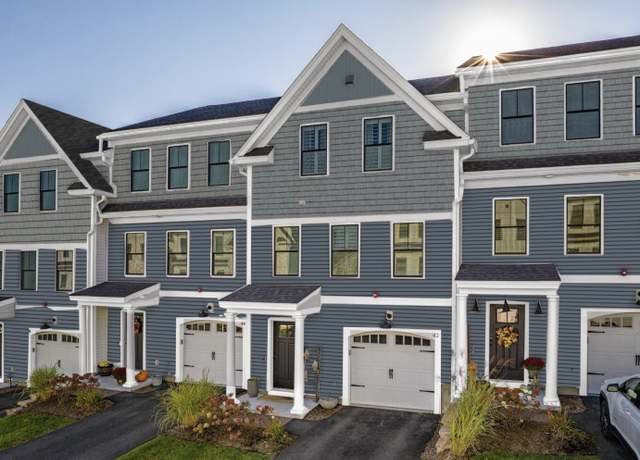Property at 31 Lenox Dr Unit B, Dover, NH 03820, 2 beds, 1.5 baths