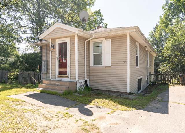 Property at 52 Glenwood Ave, Dover, NH 03820, 5 beds, 2 baths