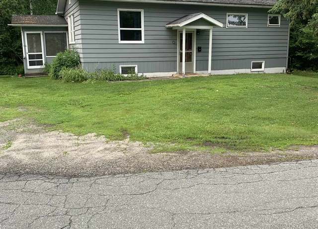 Photo of 532 4 H Rd, Derby, VT 05829