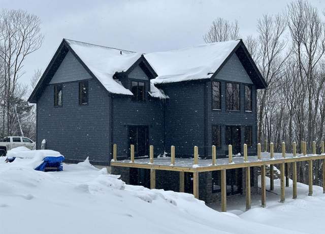 Property at 62 Mann Rd, Wilmington, VT 05363, 4 beds, 5.5 baths