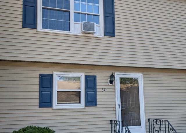 Property at 56 Durham Rd #37, Dover, NH 03820, 2 beds, 2.5 baths