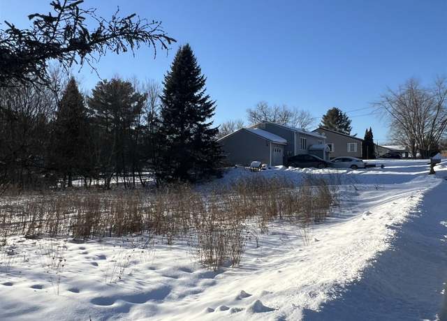 Property at 95 Sunny View Dr, Jericho, VT 05465