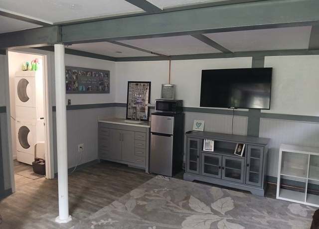 Property at 312 Pako Ave, Keene, NH 03431, 4 beds, 2 baths