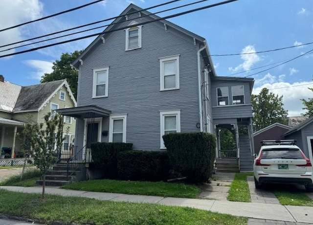 Property at 11 Grant St, Burlington, VT 05401, 5 beds, 2 baths