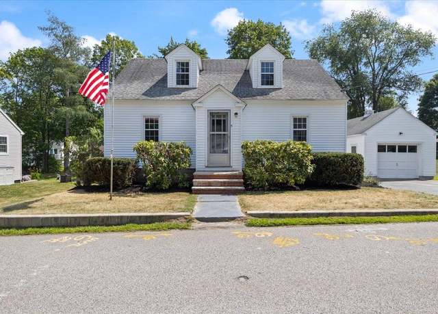 Property at 5 Webster Ave, Exeter, NH 03833, 4 beds, 1 bath