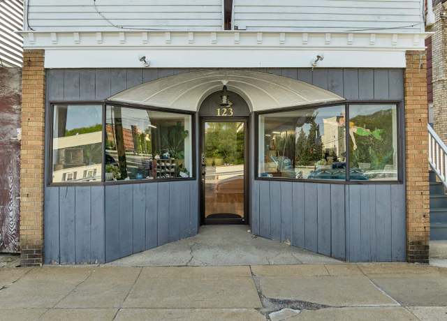 Property at 123 Main St, Somersworth, NH 03878, 2 baths