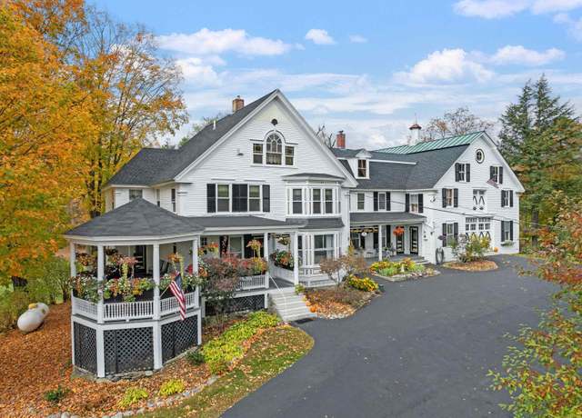 Property at 5 Greenhouse Ln, Bradford, NH 03221, 9 beds, 8.5 baths