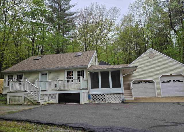 Property at 22 Goldfinch Rd, Goffstown, NH 03045, 3 beds, 3 baths