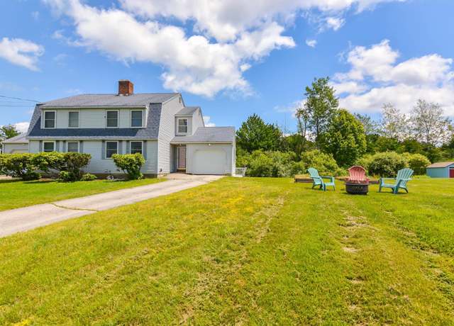 Property at 5R Senter Cove Rd, Derry, NH 03038, 2 beds, 1.5 baths