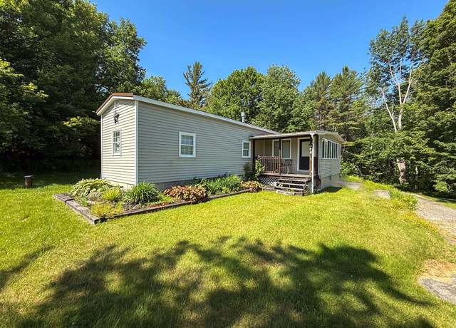 Property at 400 Lily Pond Rd, Haverhill, NH 03780, 2 beds, 1.5 baths