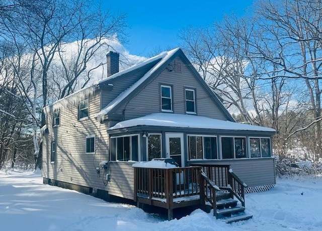 Property at 414 Old Guilford Rd, Brattleboro, VT 05301, 4 beds, 1.5 baths