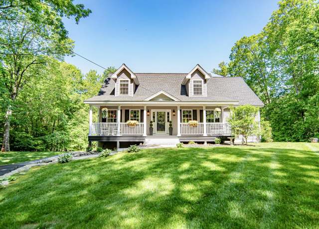 Property at 4 Crossman Cir, Newton, NH 03858, 3 beds, 2.5 baths
