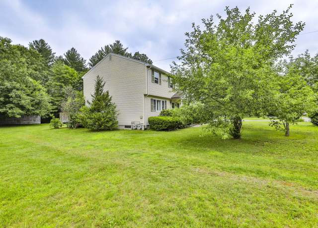 Property at 22 Pelham Rd, Hudson, NH 03051, 3 beds, 1.5 baths