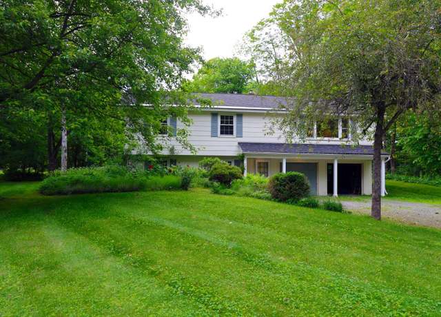 Property at 37 Sargent St, Norwich, VT 05055, 3 beds, 3 baths