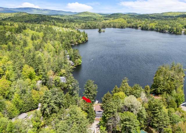 Property at 6 Paquette Ln, Sunapee, NH 03782, 4 beds, 3.5 baths