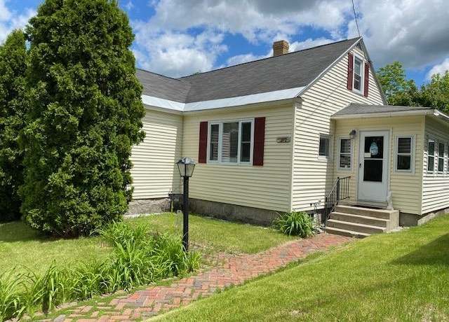 Property at 800 Fifth Ave, Berlin, NH 03570, 4 beds, 1 bath