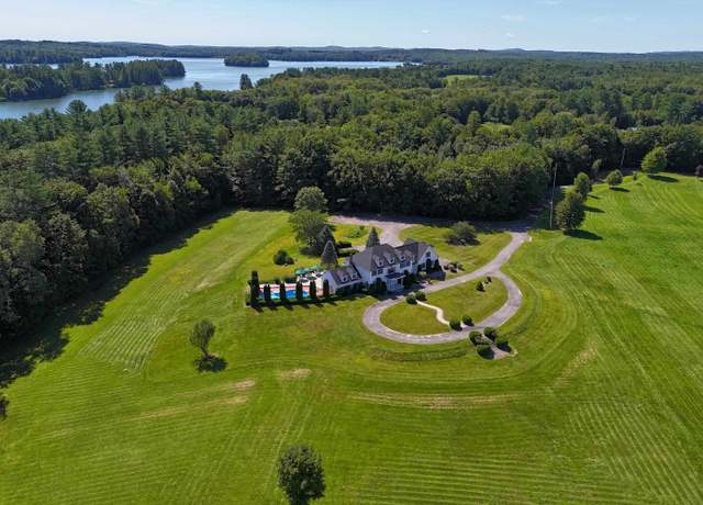 Property at 172-B Annabessacook Rd, Winthrop, ME 04364-3838, 6 beds, 4 baths