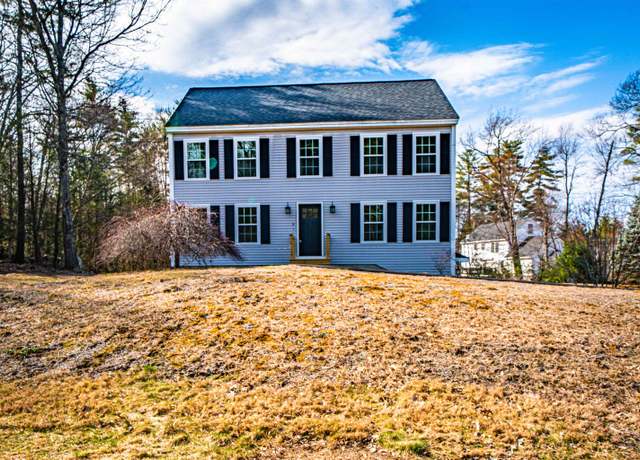 Property at 2 Treaty Ct, Sandown, NH 03873, 3 beds, 2.5 baths