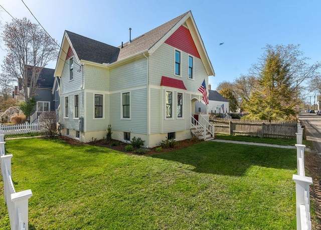 Property at 508 Marcy St, Portsmouth, NH 03801, 3 beds, 1.5 baths