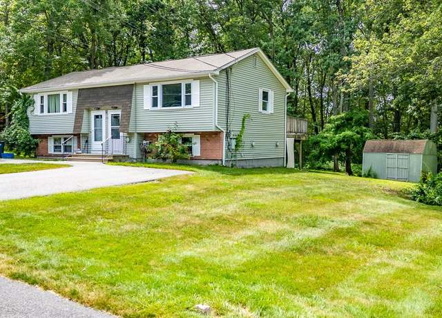 Property at 19R Derryfield Rd, Derry, NH 03038, 2 beds, 1.5 baths