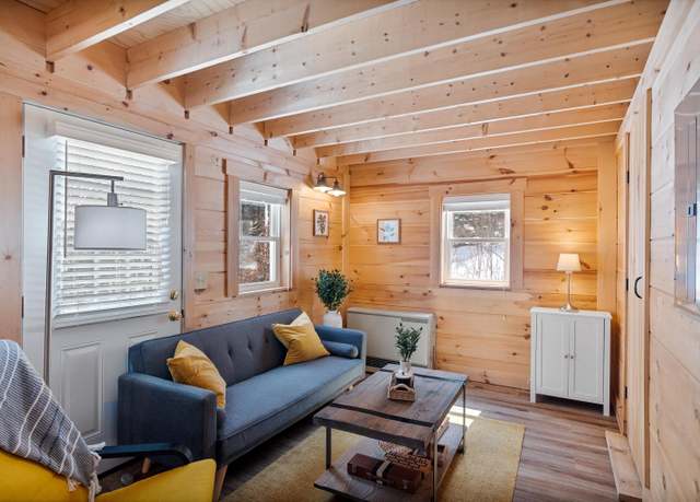 Property at 362 VT Route 15, Hardwick, VT 05843, 2 beds, 1 bath