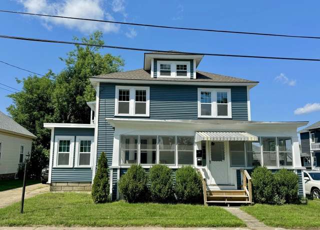 Property at 108 Norris St, Manchester, NH 03103, 2 baths