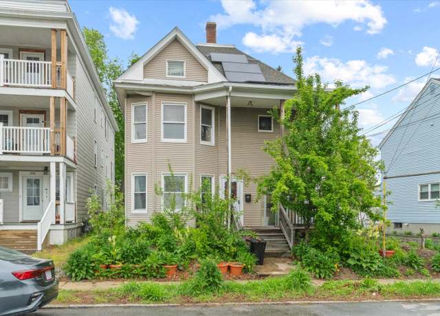 Property at 1048 Hayward St, Manchester, NH 03103, 4 beds, 3 baths