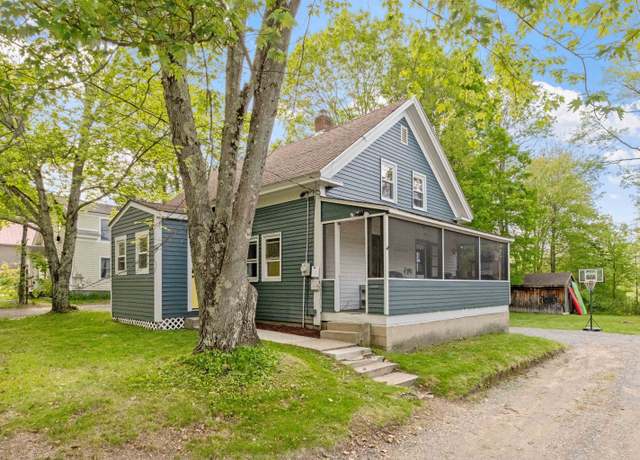 Property at 194 Pleasant St, Bristol, NH 03222, 3 beds, 1 bath