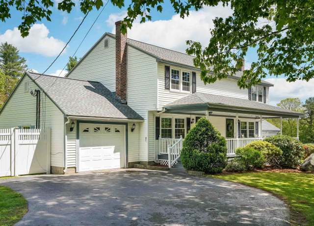 Property at 86 Pelham Rd, Salem, NH 03079, 2 beds, 1.5 baths