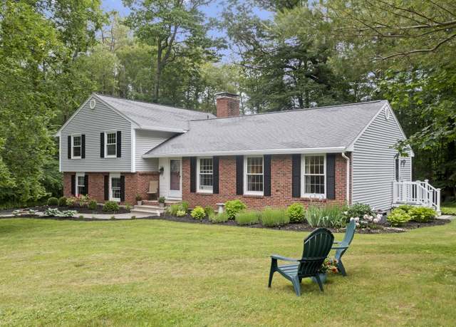 Property at 16 Hampshire Dr, North Hampton, NH 03862, 3 beds, 2.5 baths