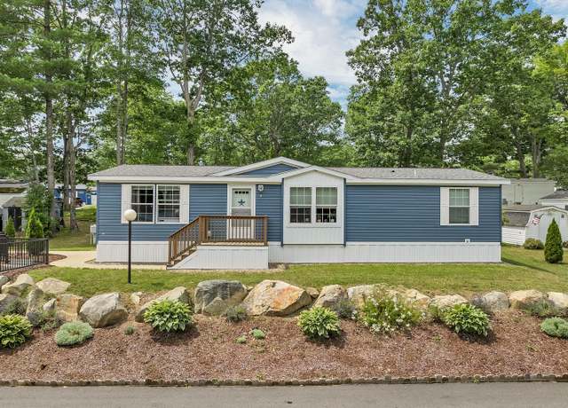Property at 2 N Blueberry Ln, Rochester, NH 03867, 3 beds, 2 baths