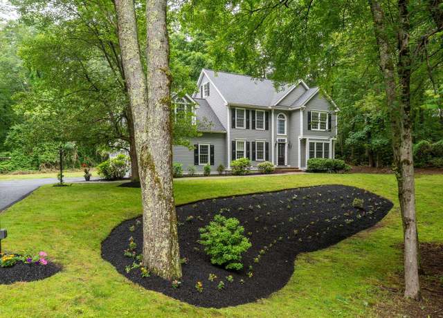 Property at 3 Fordway Ext, Windham, NH 03087, 3 beds, 2.5 baths