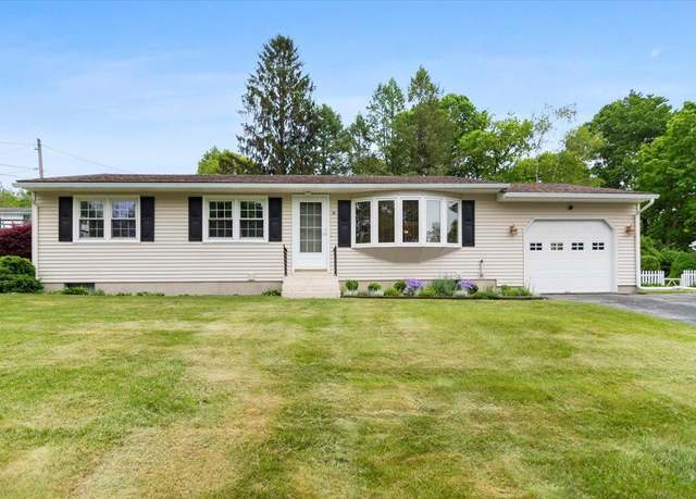 Property at 30 Harbour Rd, Bennington, VT 05201, 3 beds, 1 bath