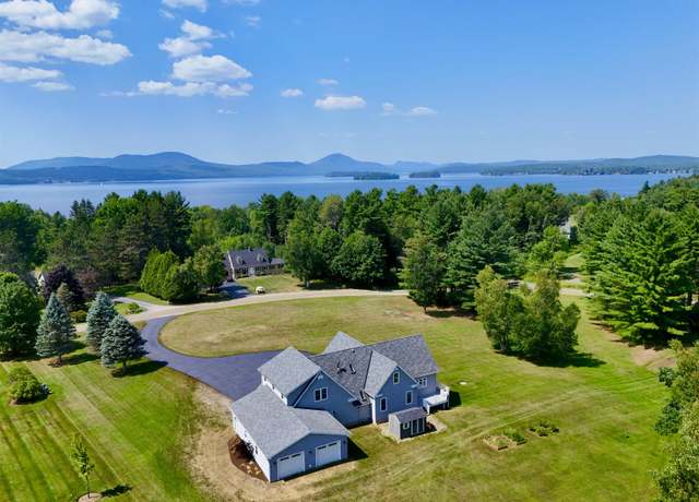 Property at 53 Lakewood Dr, Derby, VT 05829, 4 beds, 4.5 baths