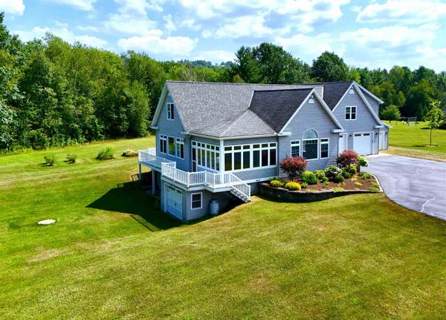 Property at 53 Lakewood Dr, Derby, VT 05829, 4 beds, 4.5 baths