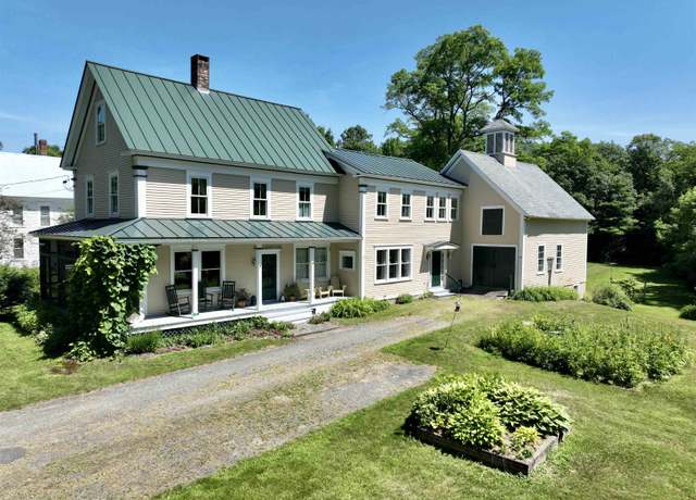 Property at 41 Schaeffer Hill Rd, Wells River, VT 05081, 4 beds, 2.5 baths