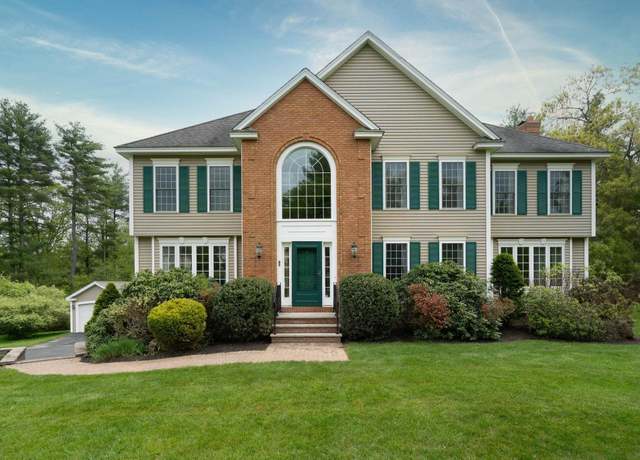 Property at 17 Northland Rd, Windham, NH 03087, 4 beds, 2.5 baths