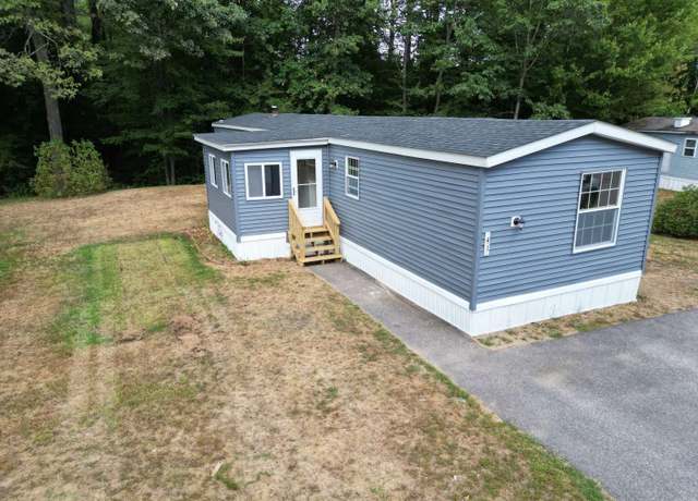 Property at 41 Willow St, Tilton, NH 03276, 1 bed, 2 baths