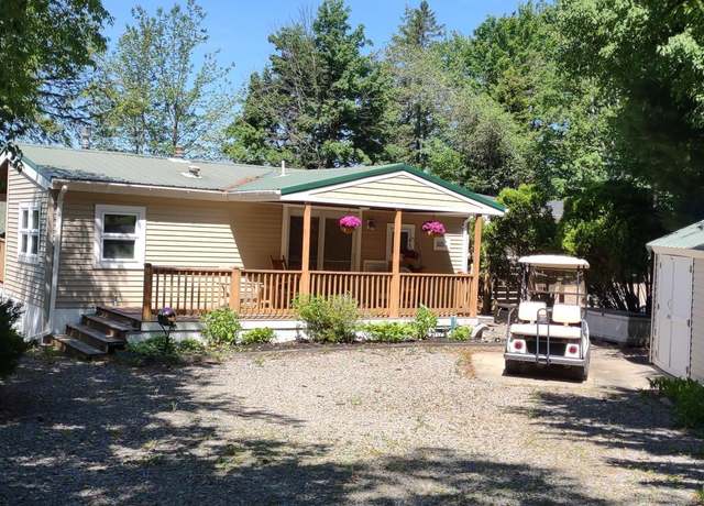 Property at 18 Lakeside Dr, Fitzwilliam, NH 03447, 1 bed, 1 bath
