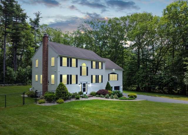 Property at 6 Fox Hollow Rd, Derry, NH 03038, 3 beds, 2.5 baths