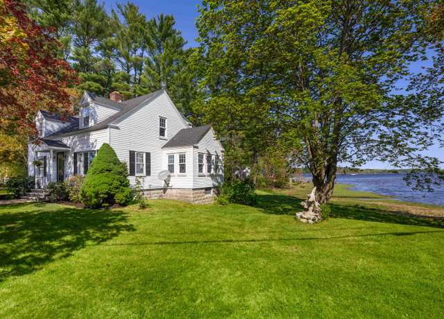 Property at 354 Dover Point Rd, Dover, NH 03820, 4 beds, 1 bath