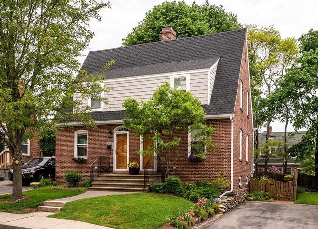 Property at 202 Raleigh Way, Portsmouth, NH 03801, 2 beds, 1 bath