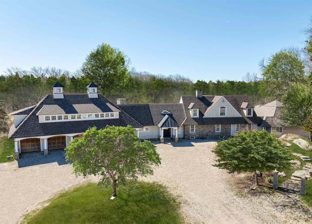 Property at 21/25 Winecellar Rd Unit 0/0, Durham, NH 03824, 4 beds, 4.5 baths