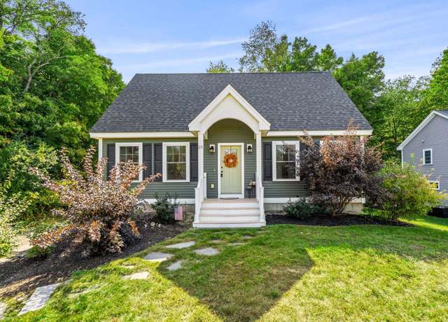 Property at 23 Wentworth St, Rollinsford, NH 03869, 3 beds, 2.5 baths