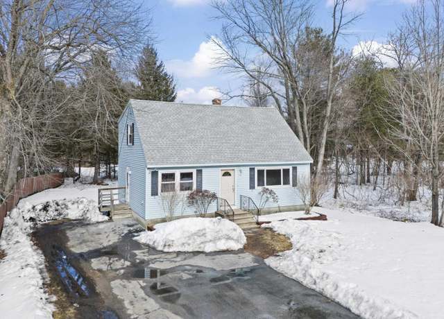 Property at 121 Dunbarton Rd, Manchester, NH 03102, 3 beds, 2 baths