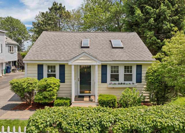 Property at 15 Mill Pond Ln, Hampton, NH 03842, 2 beds, 1 bath